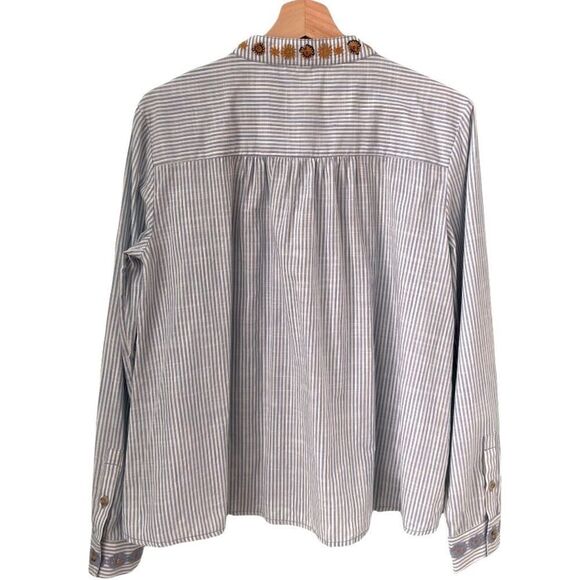 Anthropologie Pilcro Front Button Floral Embroidered Long Sleeve Top in Size XS - Picture 4 of 9